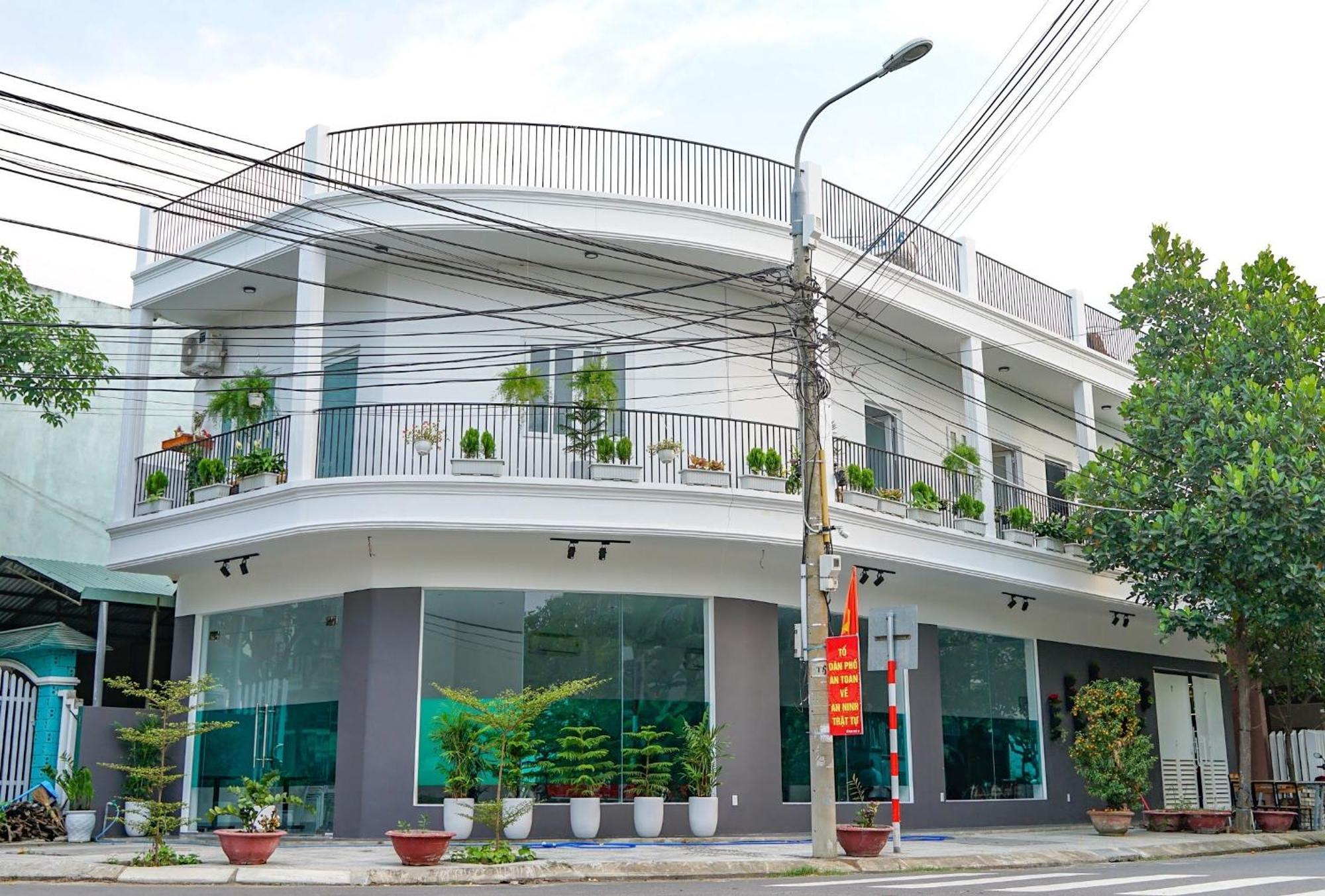 Local White House - Ecofriendly Homestay Da Nang Eksteriør billede